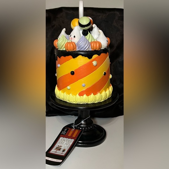 Sweet Treats Halloween Cake Ghost Pumpkins Candy Icing Decoration - Picture 5 of 11